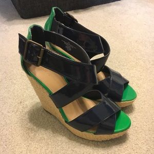 Navy and green wedges